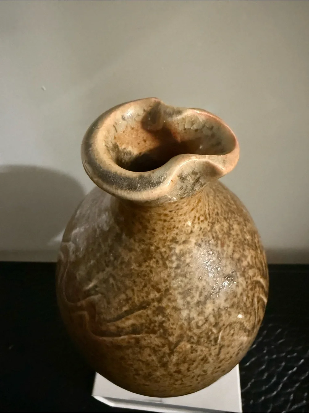 vintage Japanese Hagi-ware pottery sake flask or tokkuri vase. Pre Own